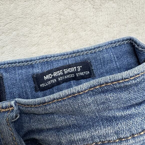Hollister Shorts Womens Size 3 W26 Blue Mid Rise Shorts 3" Stretch Medium Wash - Picture 4 of 8